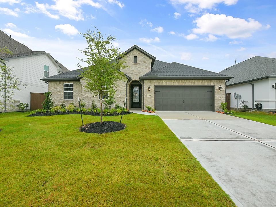 Homesite 8106 exterior