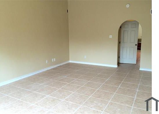 2nd image of 4513 Cedar Pass Dr Suite 101