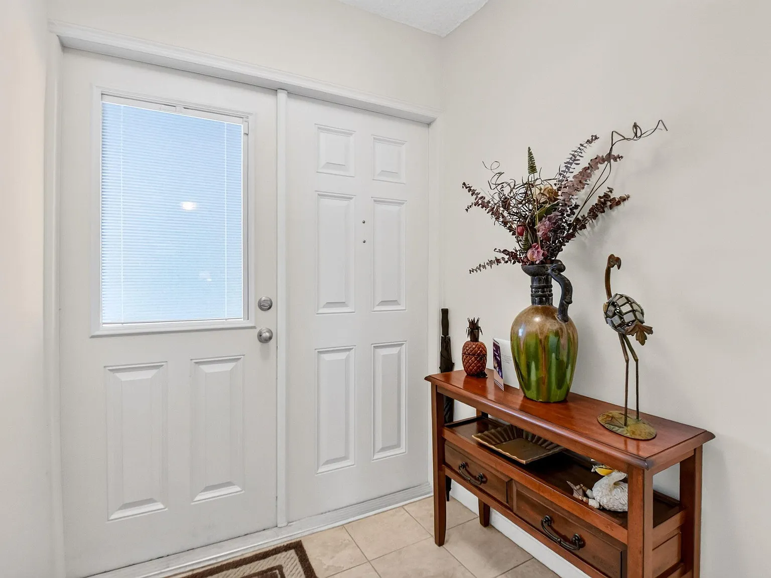 Barclay At Poinciana Place Condo — Photo 2
