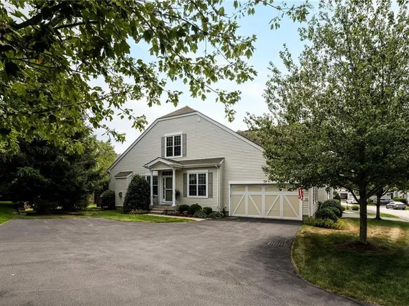 106 Hampton Way, South Kingstown, RI 02879