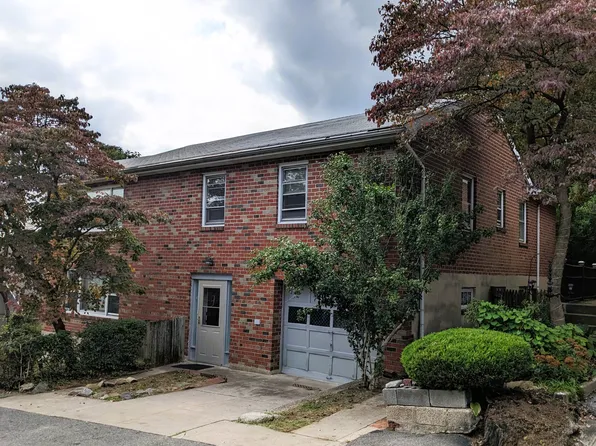 6209 Spencer Terrace image 1 of 2