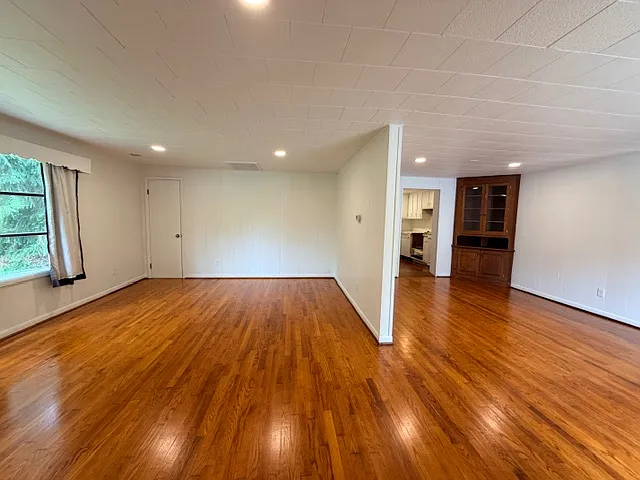 3617 Littlestown Pike — Photo 17