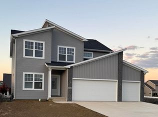 3618 Cabernet Ct, Normal, IL 61761