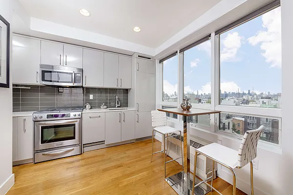 Sold by Compass | media 2