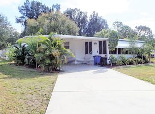 8189 Nault Dr, North Fort Myers, FL 33917