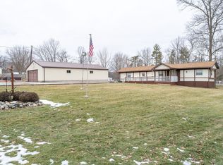 5081 Lakeside Dr, Cloverdale, IN 46120