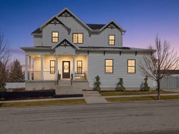 724 W 50 N, Hyrum, UT 84319