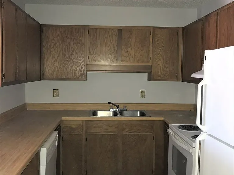 118 Marlene Dr — Photo 4