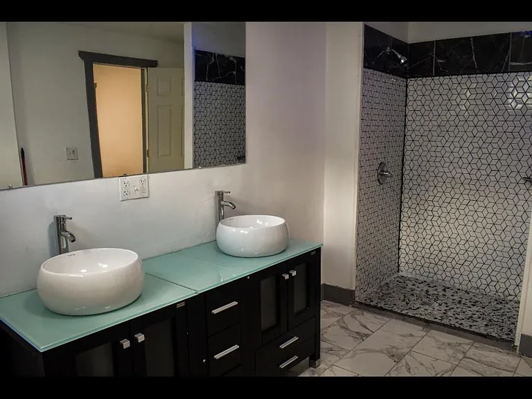 171 Chapin St — Photo 12