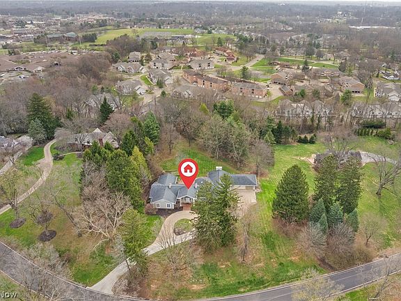 2nd image of 2520 Glenmont Rd NW