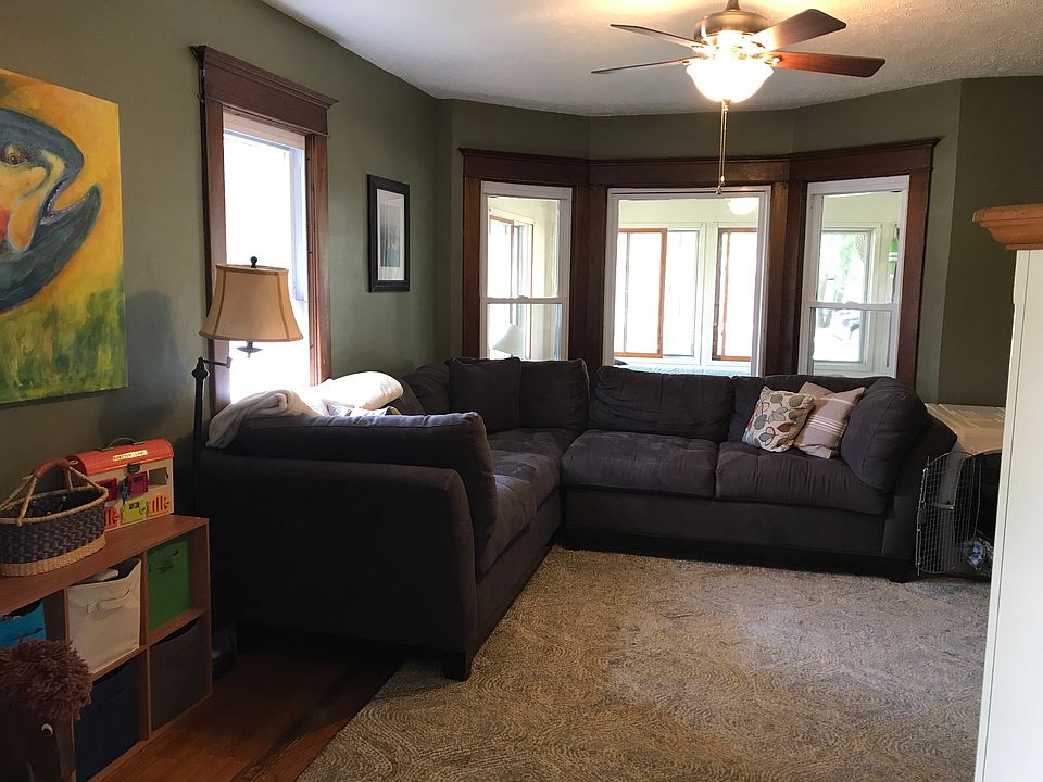 402 N Bridge St Dewitt, MI, 48820 Apartments for Rent Zillow