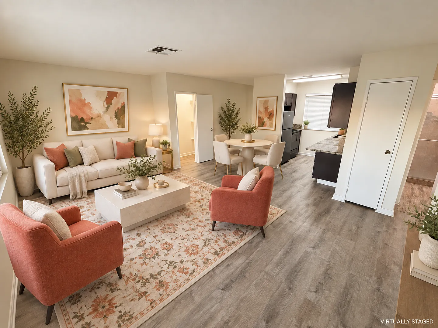 225 E Foster Ave. Unit 4 — Photo 2