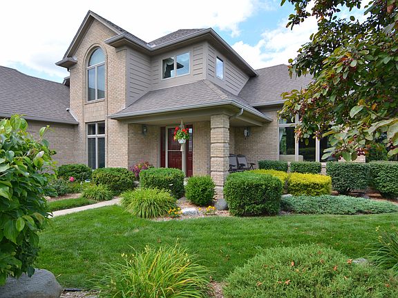 4th image of 16889 Renee Dr