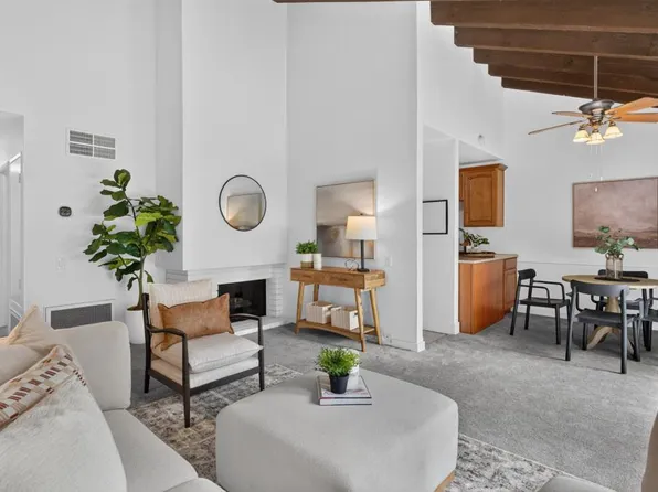 641 Woodside Sierra Unit 4, Sacramento, CA 95825