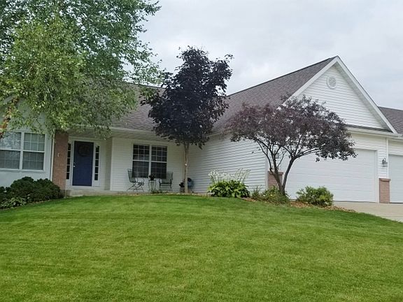 3rd image of 438 Gershwin Ln