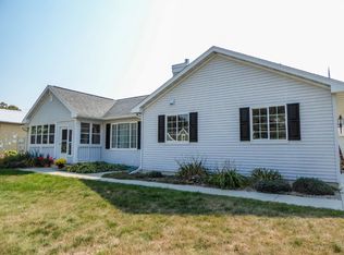 222 W Main St, Shell Rock, IA 50670
