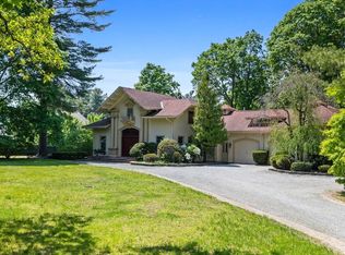 501 Canton St, Westwood, MA 02090