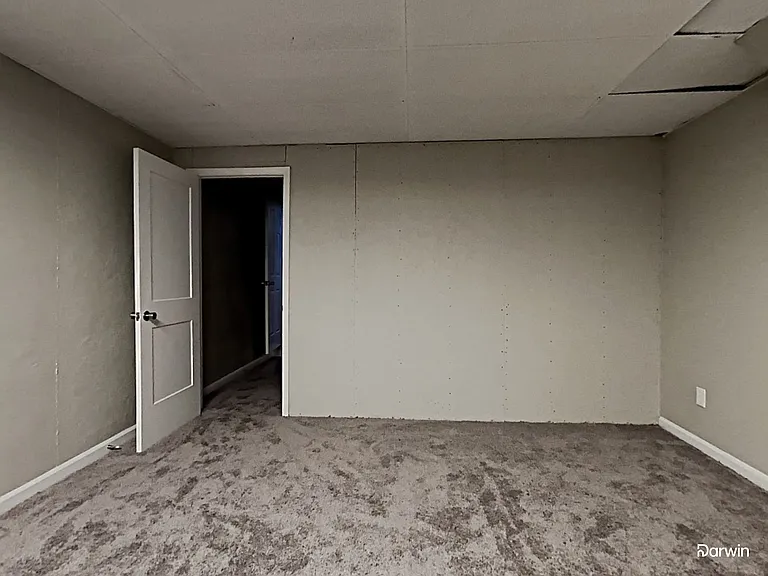 2600 Poplar Ln — Photo 17