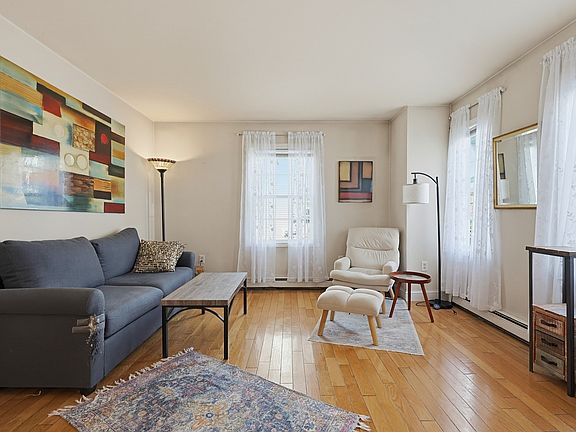 4th image of 474 Plantation St