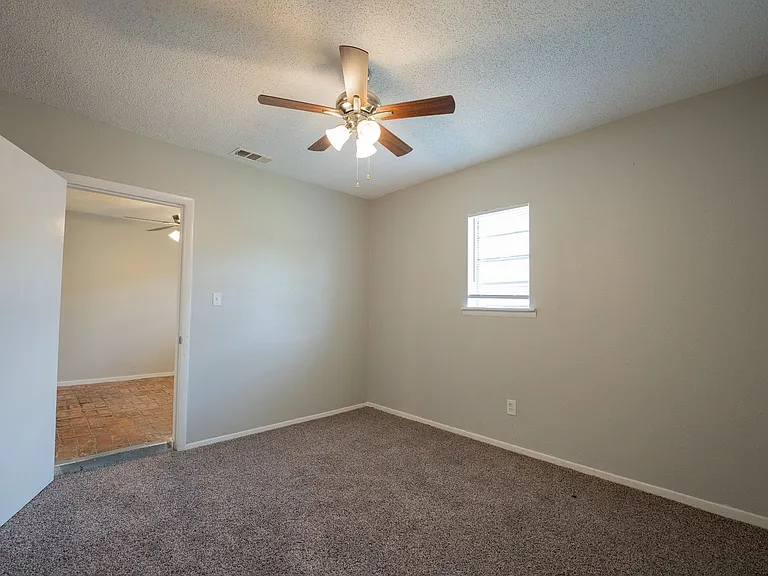 3057 Dogwood Dr — Photo 4