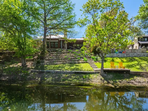 354 Englewood Dr, Kerrville, TX 78028