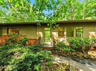 26 Mount Bolus Rd, Chapel Hill, NC 27514