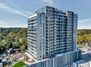 15 Glebe St #1709, Cambridge, ON