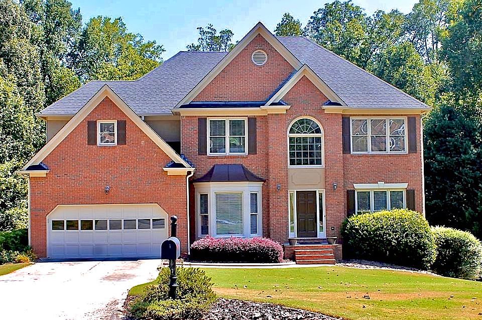 2nd image of 4005 Montglenn Trce