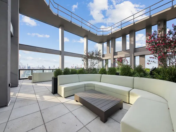 41-46 27th Street image 20 of 23