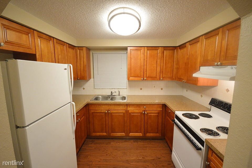 40200208_810 Walnut Dr_Seffner_FL_2017-2