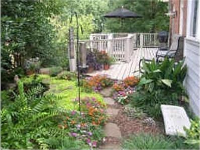 3rd image of 29 Saratoga Pl NE