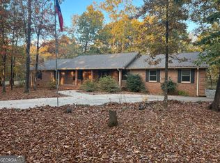 510 Pleasant Hill Cir, Martin, GA 30557