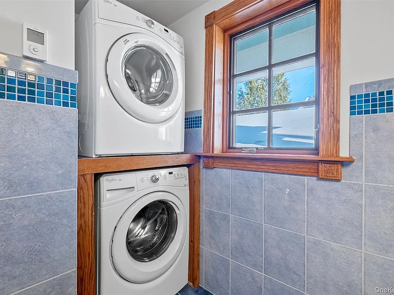 43 Ackerman St #2 — Photo 21