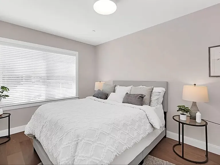 425 Lagrange St #210 — Photo 7