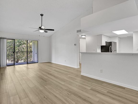 4th image of 9288 W Atlantic Boulevard #1134