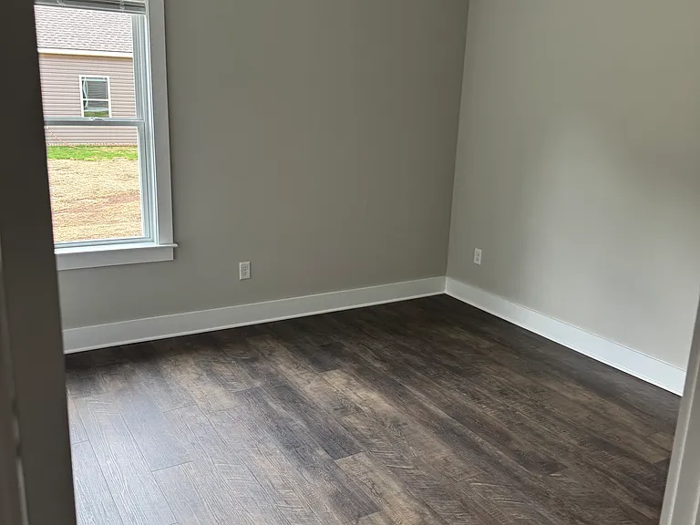 87 Gentry Rd — Photo 4