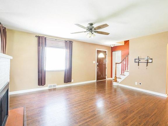 4th image of 2593 Bonnie Dr