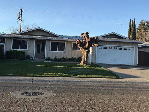 2nd image of 555 Park Dr