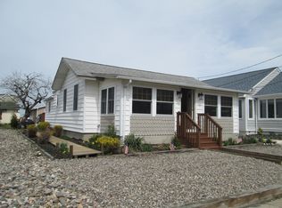 419 21st St, Avalon, NJ 08202