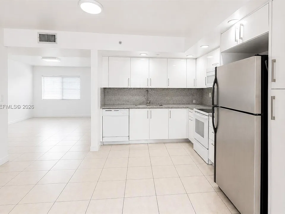 8700 SW 133rd Avenue Rd #312