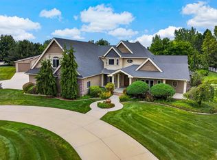 2684 W Champagne Dr, Eagle, ID 83616