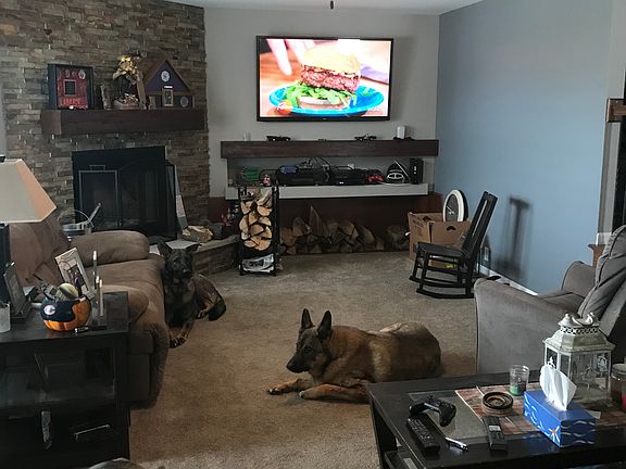 3rd image of 1712 Samantha Ln
