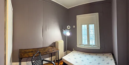 409 Hudson Ave Photo 1