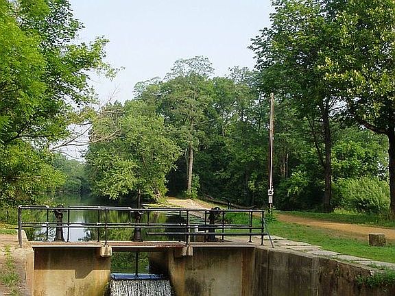 Nearby D&R Towpath
