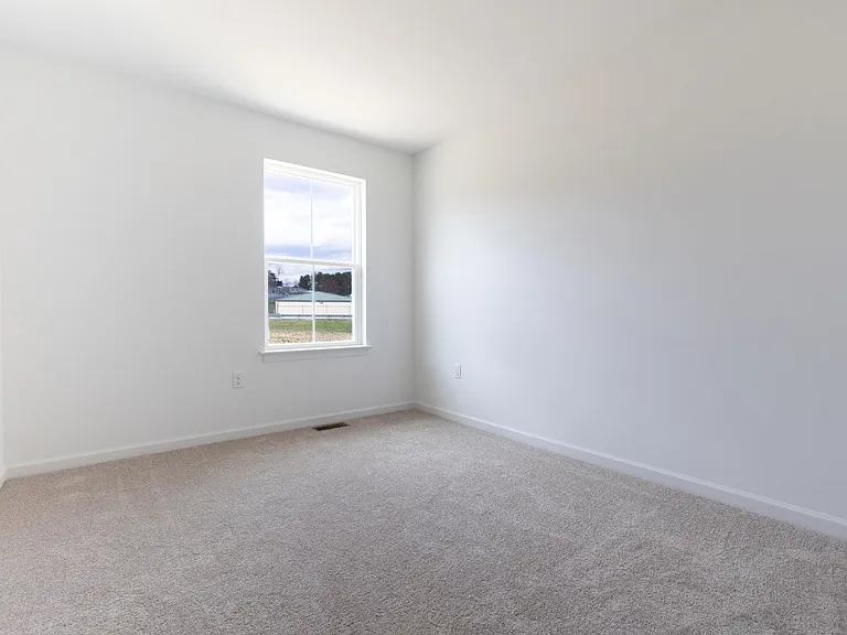 14 Meredith Way — Photo 16