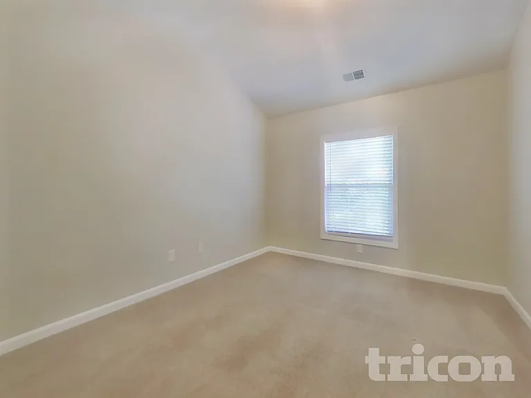 403 Park Creek Trce — Photo 11