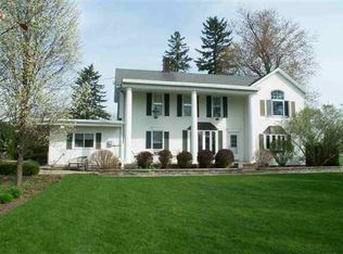 6463 Windsor Prairie Rd, Waunakee, WI 53532