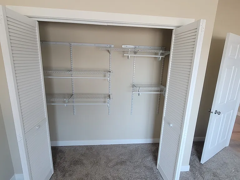 2269 Helle Dr — Photo 14