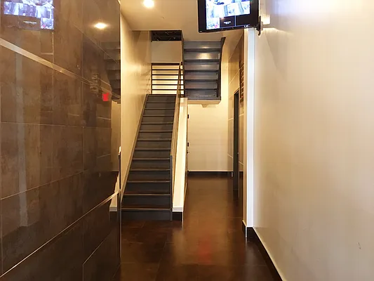 Rented by NY Space Finders Inc. | media 40