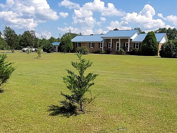 Front view 20' from the road